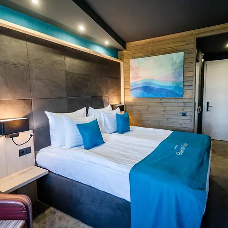 Hotel Grande Vista &