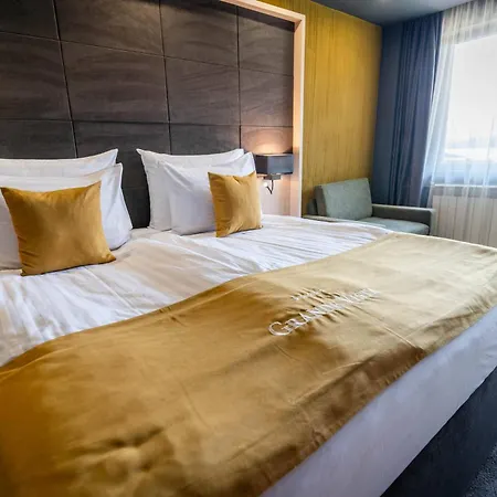 Grande Vista & Tsigov Chark