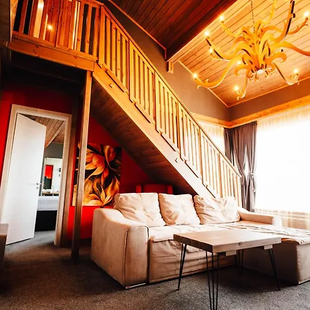 מלון Grande Vista &