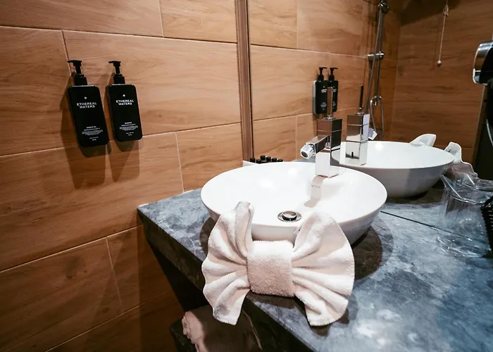 מלון Grande Vista & ציגוב צ'ארק